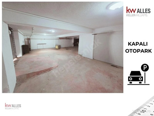 Binanın kapalı otoparkı